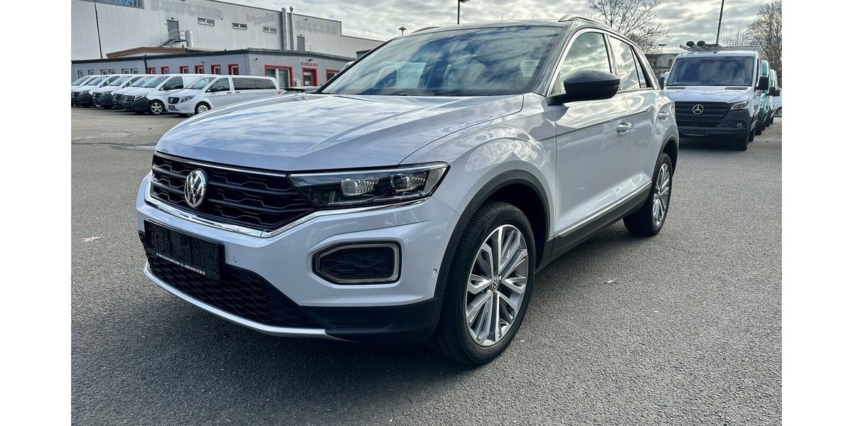 VW T-Roc IQ.DRIVE LED Navi PDC SHZ 127.074 km 16.900 &euro; Mainz 55122