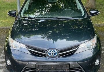 Toyota Auris 192.700 km 7.900 &euro; Mainz 55116