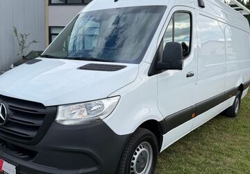 Mercedes-Benz Sprinter 149.050 km 26.490 &euro; Langen 63225
