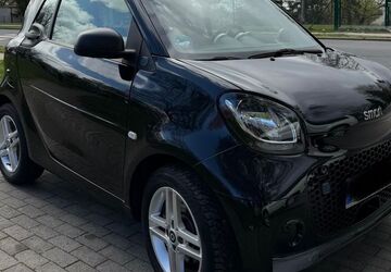 Smart ForTwo 36.400 km 9.500 &euro; Wiesbaden 65191
