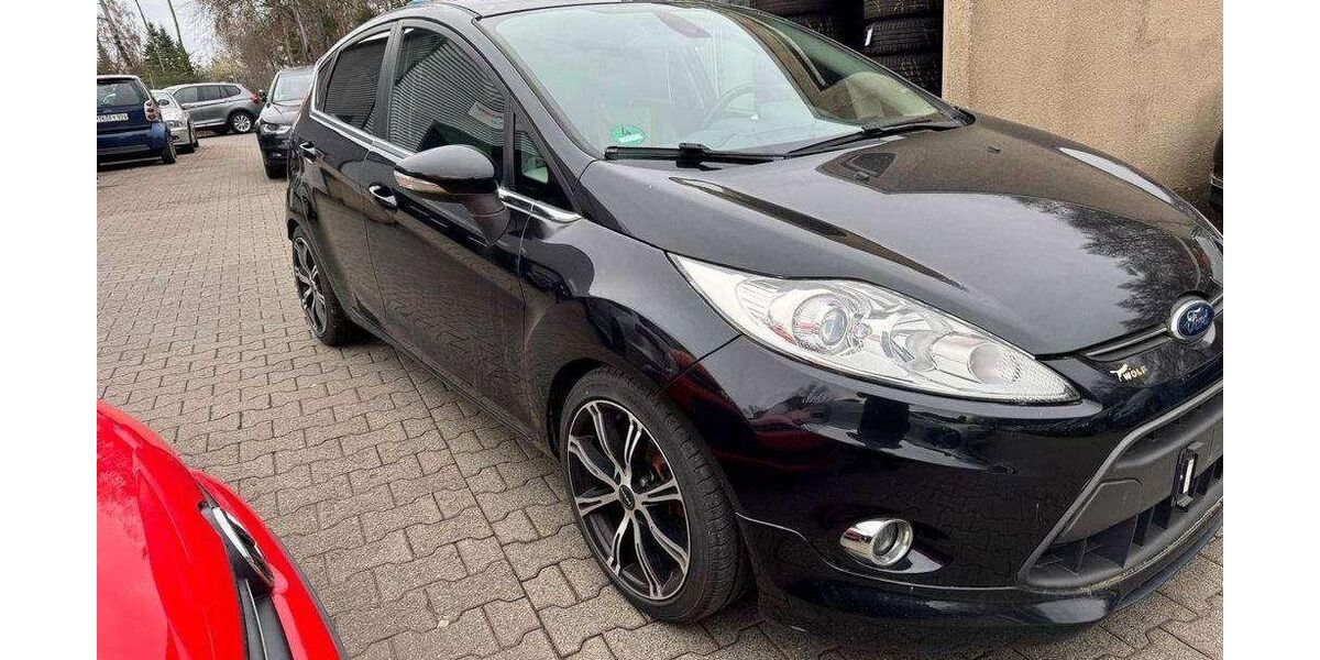 Ford Fiesta 124.900 km 5.799 &euro; Eppstein 65817