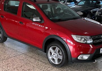 Dacia Sandero 12.000 km 12.950 &euro; Rüsselsheim 65428