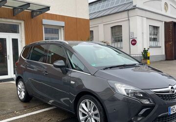 Opel Zafira Tourer 125.629 km 9.999 &euro; Mainz-Mombach 55120