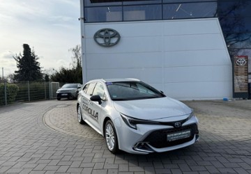 Toyota Corolla 10.150 km 37.550 &euro; Wiesbaden 65203