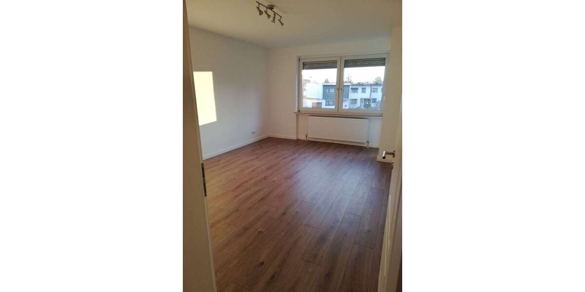 Etagenwohnung Langen Oberlinden - 3 Zimmer, 65 m&sup2;, 845&euro; | Angebot:27146703