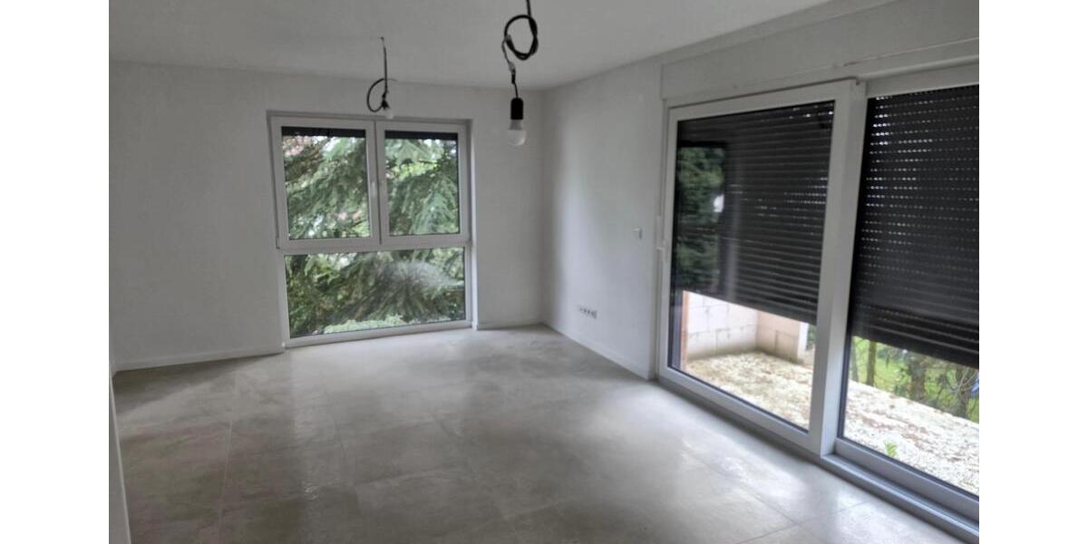 Maisonettenwohnung Rüsselsheim am Main - 5 Zimmer, 135 m&sup2;, 2.200&euro; | Angebot:23382817