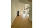 Dachgeschoßwohnung Wiesbaden Biebrich - 2 Zimmer, 90 m&sup2;, 1.315&euro; | Angebot:26662447