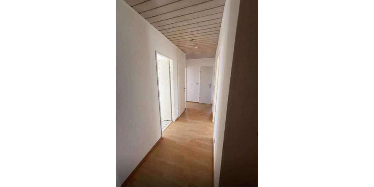 Etagenwohnung Eschborn - 3 Zimmer, 50 m&sup2;, 850&euro; | Angebot:26907249