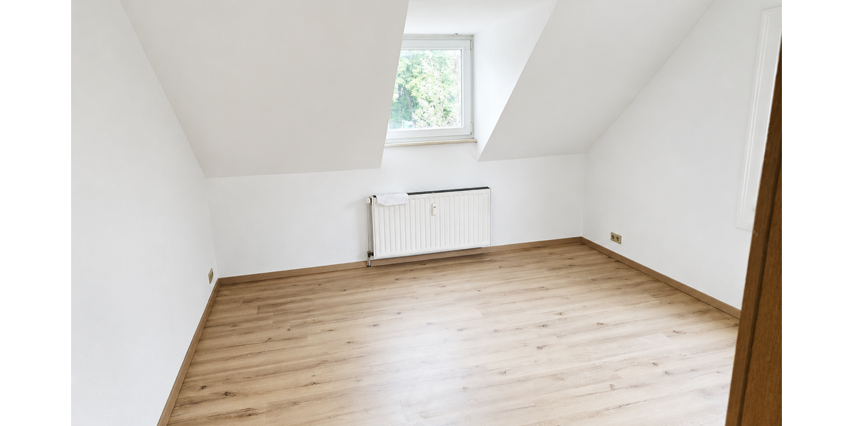 Etagenwohnung Wiesbaden Biebrich - 2 Zimmer, 40 m&sup2;, 570&euro; | Angebot:26854710
