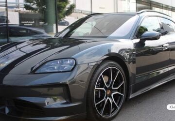 Porsche Taycan 9.900 km 140.581 &euro; Wiesbaden 65187