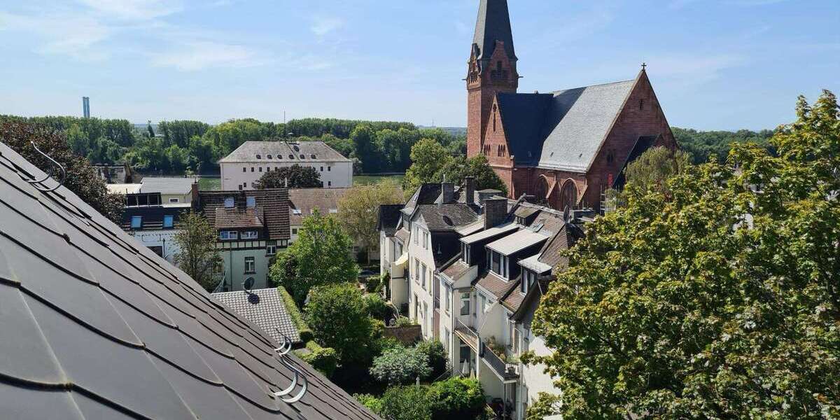Etagenwohnung Wiesbaden Biebrich - 4 Zimmer, 110 m&sup2;, 2.100&euro; | Angebot:26402371