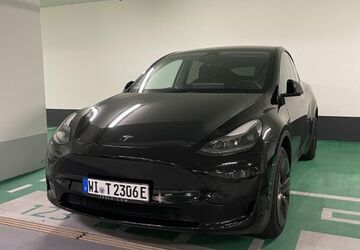 Tesla Model Y 37.000 km 37.500 &euro; Wiesbaden 65187