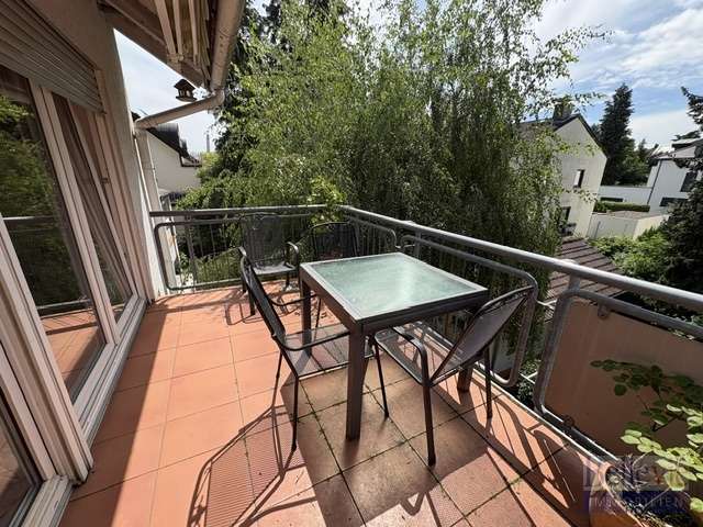 Etagenwohnung Bad Soden - 4 Zimmer, 116 m&sup2;, 1.740&euro; | Angebot:26919972