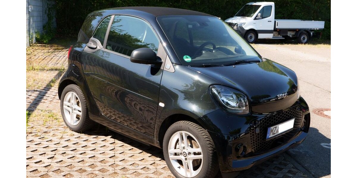 Smart ForTwo 24.126 km 13.400 &euro; Mainz 55130