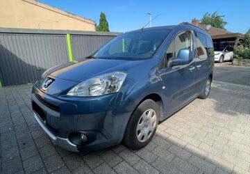 Peugeot Partner Tepee 190.000 km 4.550 &euro; Albig 55234