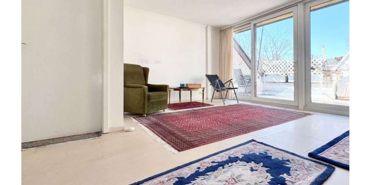 Etagenwohnung Wiesbaden Dotzheim - 5 Zimmer, 170 m&sup2;, 1.400&euro; | Angebot:27168687