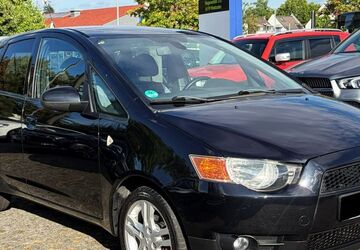 Mitsubishi Colt 150.000 km 2.500 &euro; Wiesbaden 65199